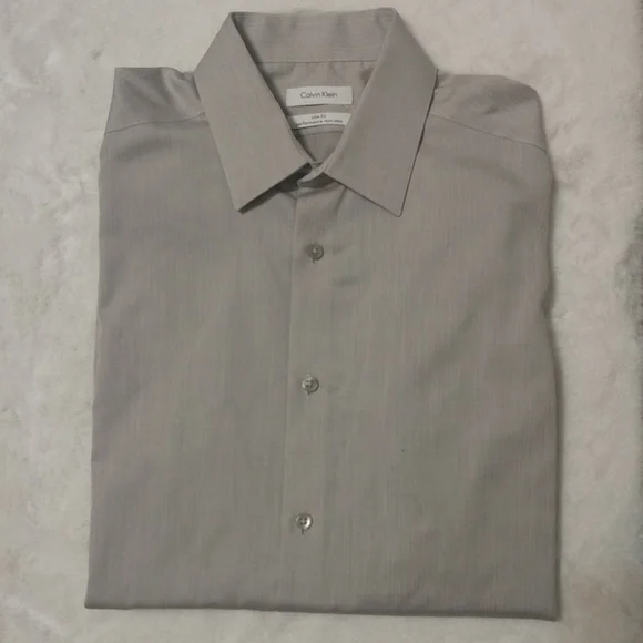 calvin klein ultra slim fit dress shirt Calvin Klein MEN Extreme Slim-Fit Stretch Dress Shirt – DGFOutlet